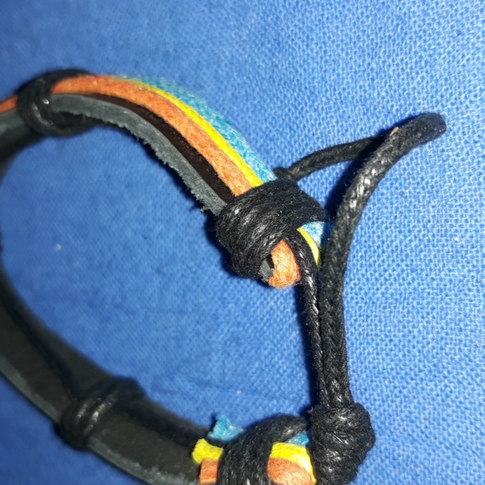 Bracelets - Picture 2 of 2